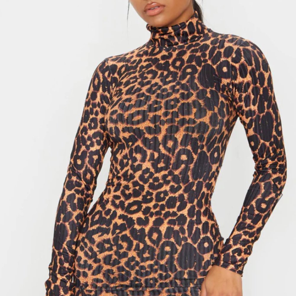 BROWN LEOPARD PRINT RIBBED LONG SLEEVE